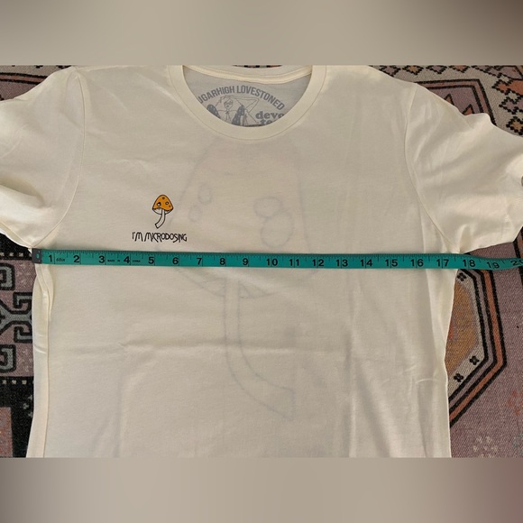 Brand New Sugarhigh Lovestoned ‘Microdosing’ tee Size XS 🍄 - Picture 5 of 5